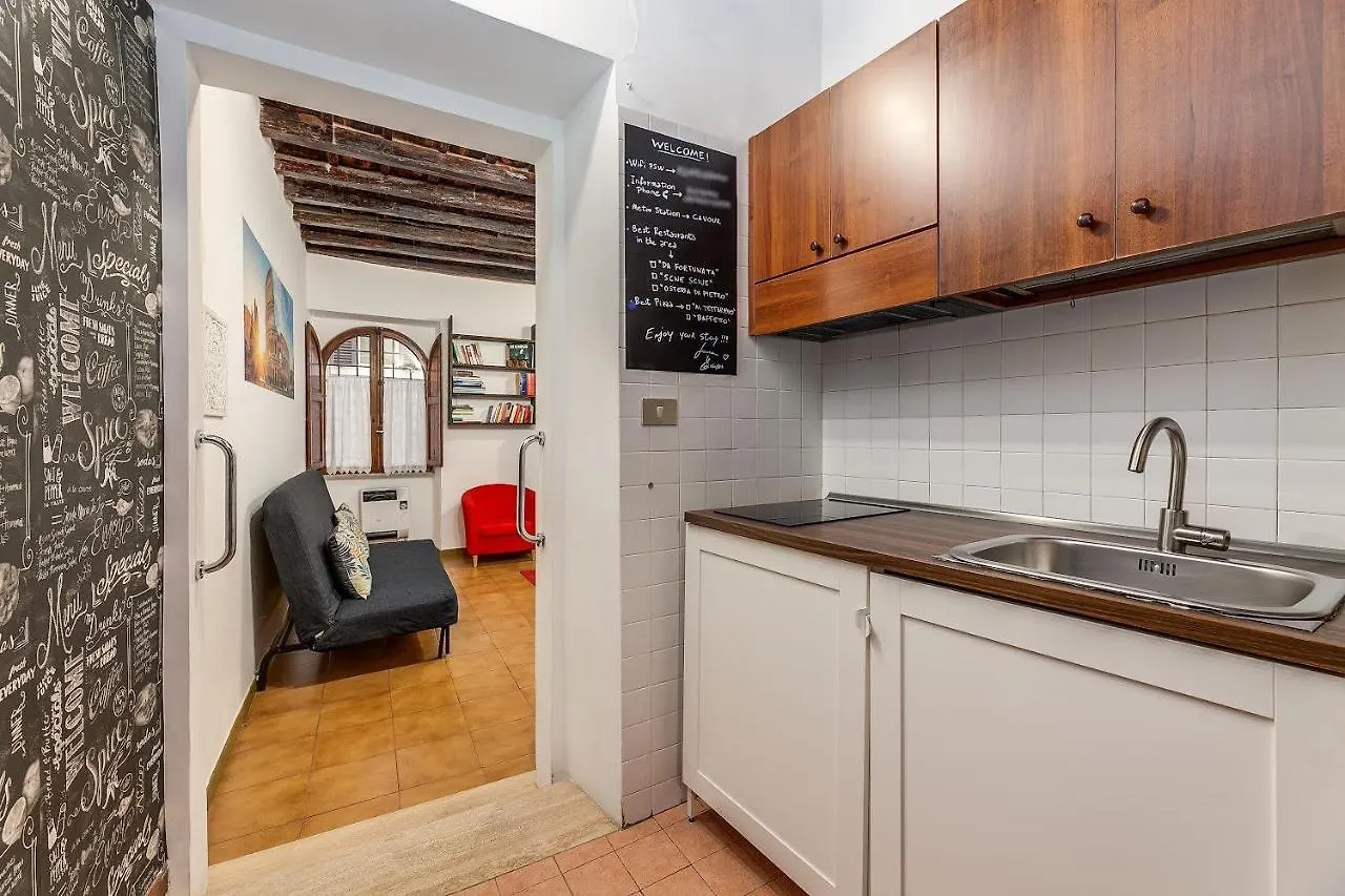 Colosseum Country Chic Apartment Rome